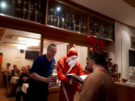 2019-12-07 Fussball-Weihnachtsfeier 37