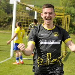 Herren1: Spiel gegen TSV Kleinschwarzenlohe (Fotos: Hiltl)